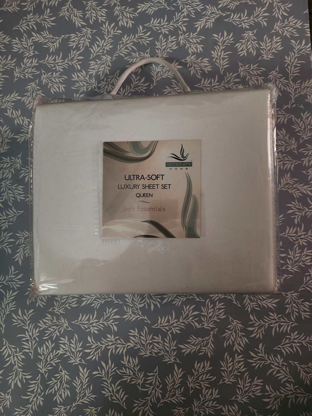 Ultra-Soft Luxury Queen Sheet Set - White